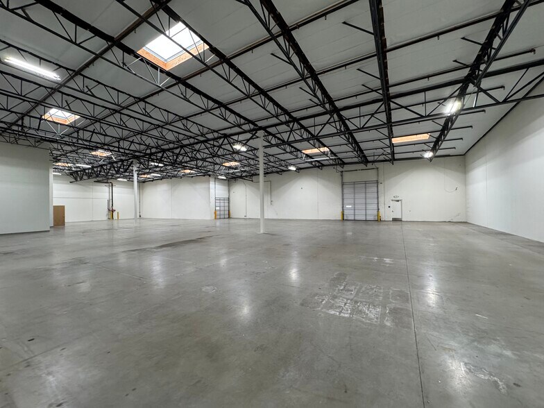 More Photos Of 1850 Rustin Ave, Riverside Warehouse For Sale