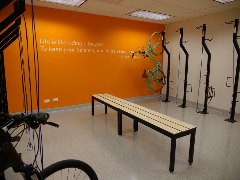 More Photos Of 1 N LaSalle St, Chicago Office For Lease