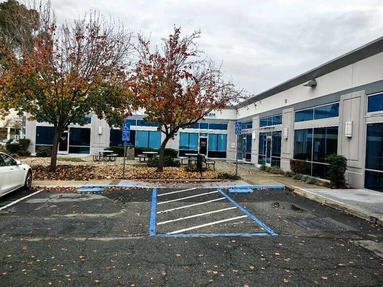 More Photos Of 210-230 N Wiget Lane, Walnut Crk, Walnut Creek Medical For Sale