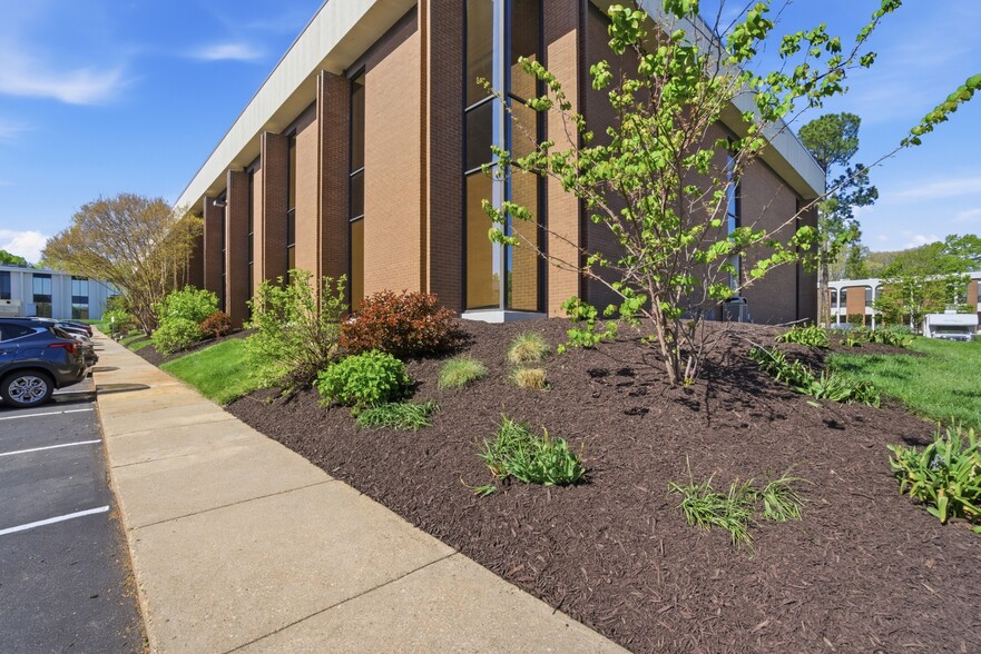 More Photos Of 1603 Santa Rosa Rd, Richmond Medical For Sale