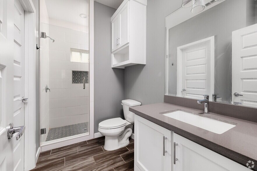 More Photos Of 205 Lauryn Dr, San Juan Apartments For Sale