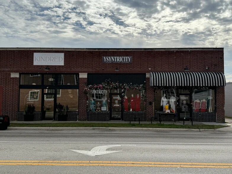More Photos Of 12-14 8th St, Jacksonville Storefront For Lease