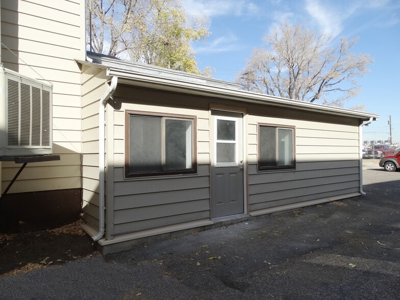 More Photos Of 900 S Jason St, Denver Flex For Sale