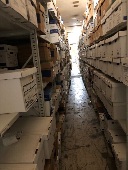 More Photos Of 1961 Base Ave, Springfield Industrial For Sale