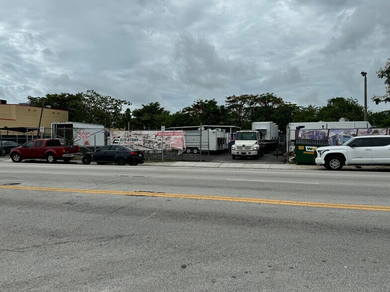 More Photos Of 160-174 NW 79th St, Miami Land For Lease