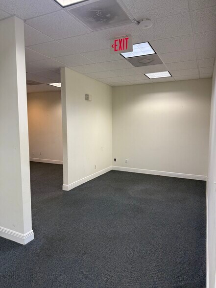 More Photos Of 9696 Bonita Beach Rd, Bonita Springs Office For Lease