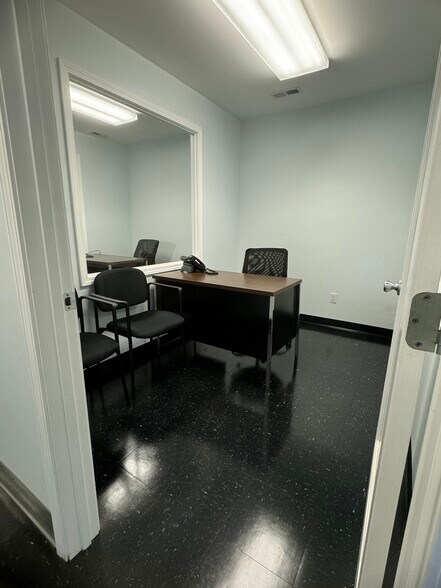 More Photos Of 2229 Bradford Hicks Dr, Livingston Auto Dealership For Sale