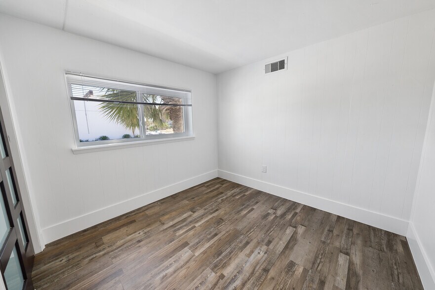 More Photos Of 480 Santa Rosa Blvd, Fort Walton Beach Apartments For Sale