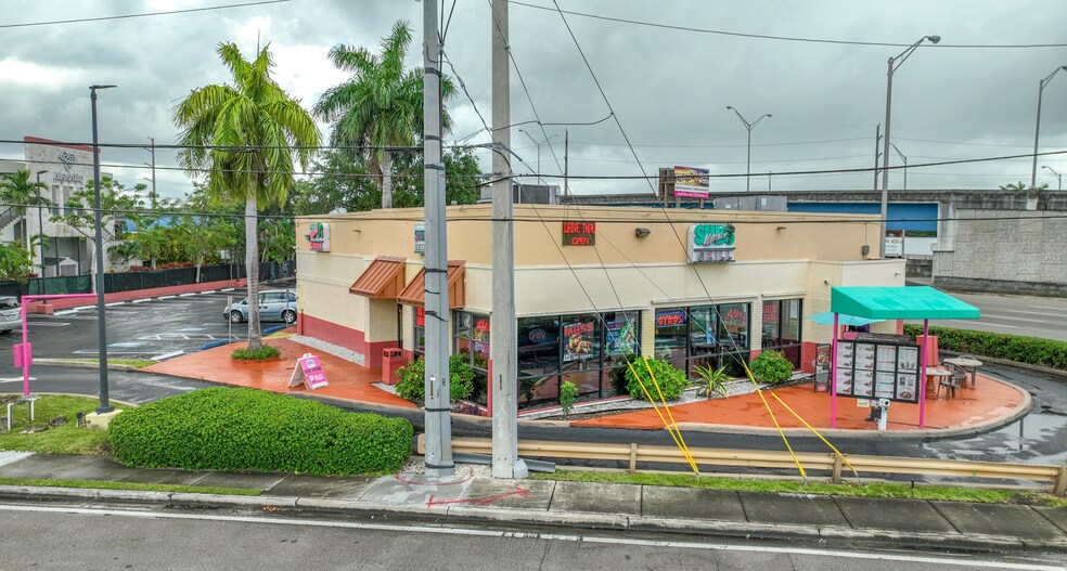 More Photos Of 3700 Le Jeune Rd, Miami Fast Food For Lease