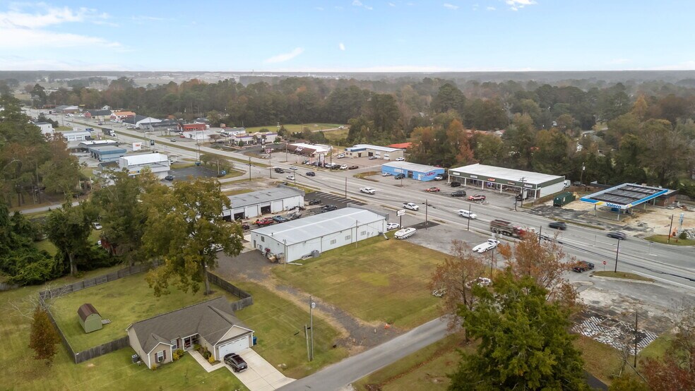 More Photos Of 806 E Main St, Havelock General Retail For Sale