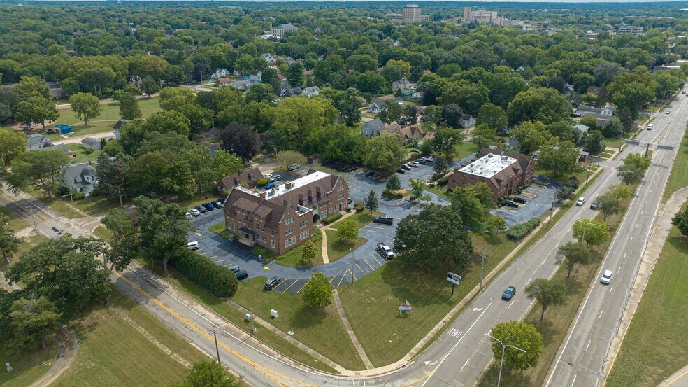 More Photos Of , Rockford Office For Sale