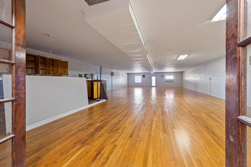 More Photos Of 522 N Main St, Hillsville Office Residential For Sale