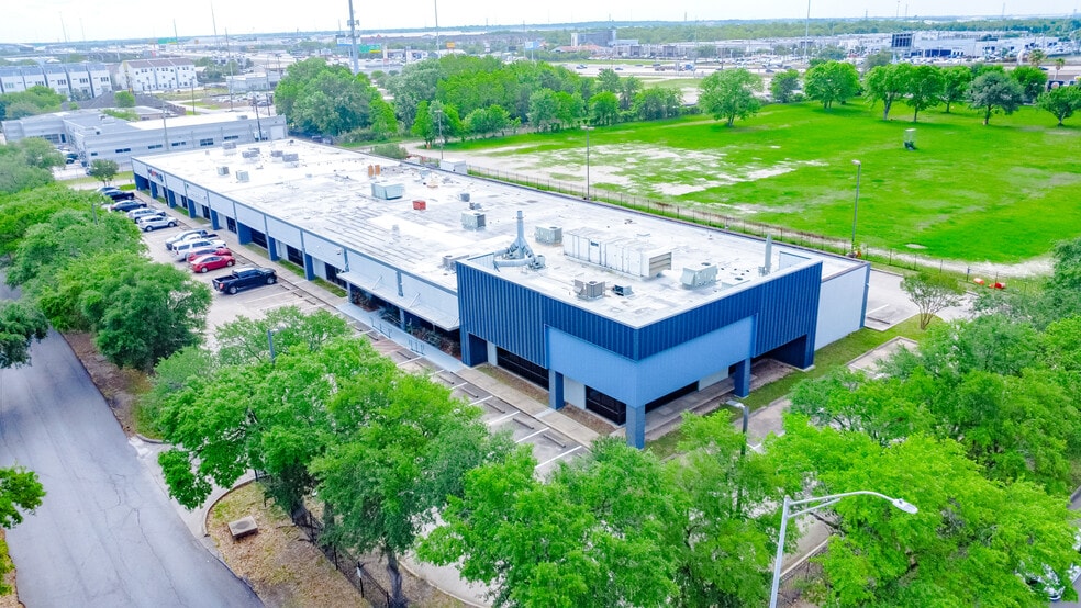 More Photos Of 8515 Fannin St, Houston Medical For Lease