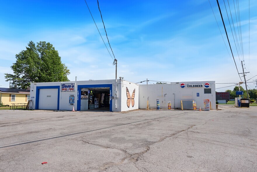 More Photos Of 7697 E Harbor Rd, Lakeside Marblehead Convenience Store For Sale