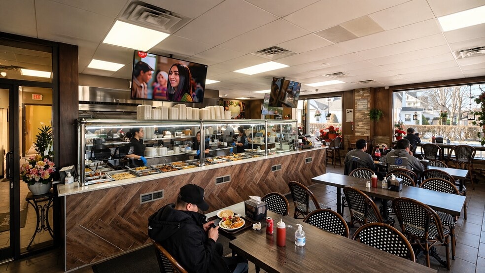 More Photos Of 163-175 Nassau Rd, Roosevelt Freestanding For Sale