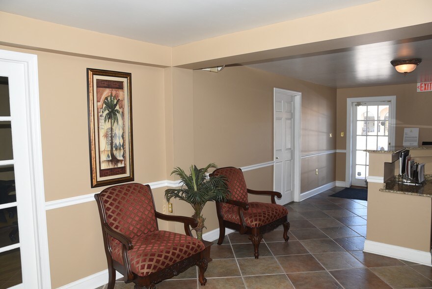 More Photos Of 4227 Henderson Blvd, Tampa Freestanding For Sale