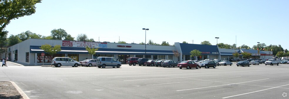 More Photos Of 2401-2501 Belair Rd, Baltimore Unknown For Lease