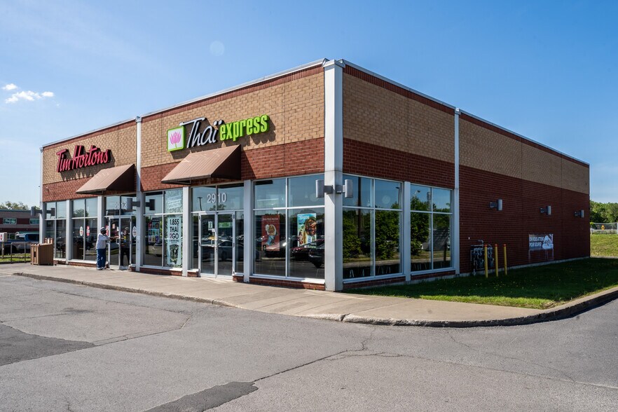 More Photos Of 2510-2886 Rue de Salaberry, Montréal Unknown For Lease