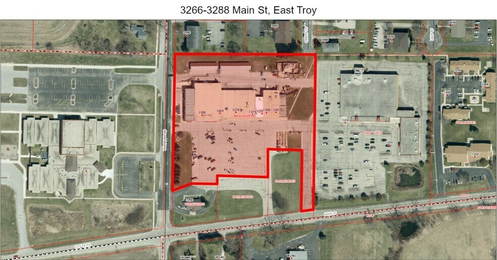 More Photos Of 3270 Main St, East Troy Unknown For Lease