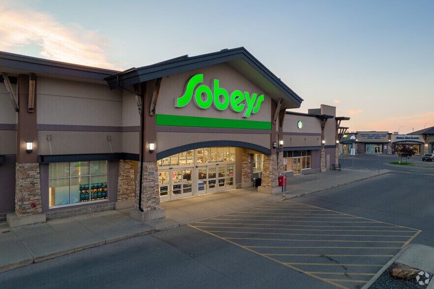 Primary Photo Of 8888 NW Country Hills Blvd, Calgary Unknown For Lease