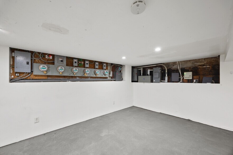 More Photos Of 222 E 51st St, Brooklyn Storefront Retail Residential For Sale