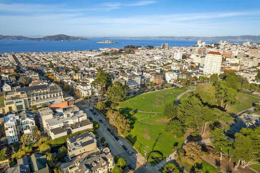 More Photos Of 2690 Jackson St, San Francisco Schools For Sale