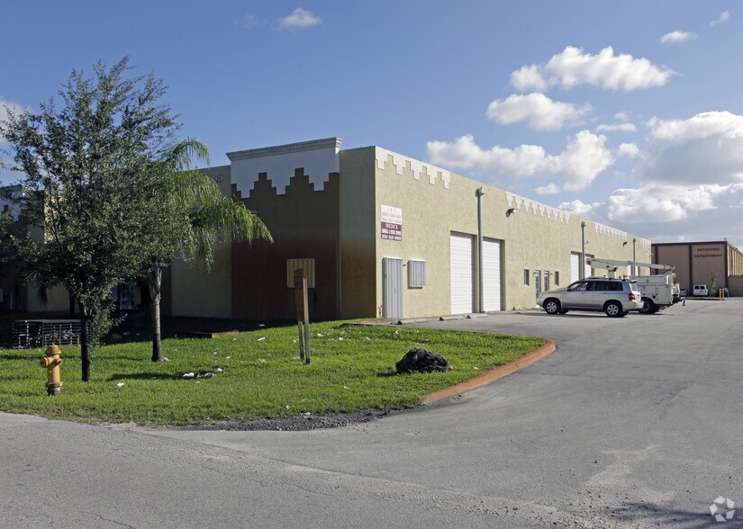 More Photos Of 13355-13385 NW 47th Ave, Opa-locka Warehouse For Sale