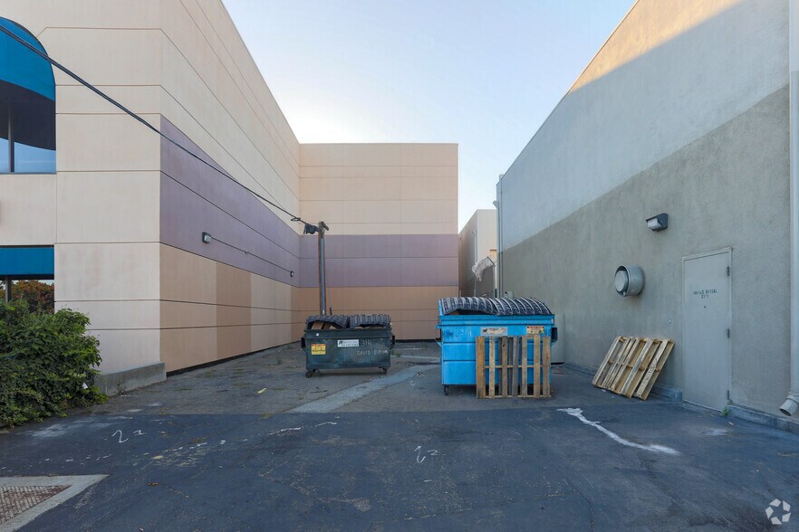 More Photos Of 3109-3111 Stevens Creek Blvd, San Jose Storefront For Sale