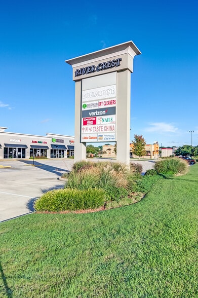 More Photos Of 4970 Barksdale Blvd, Bossier City Freestanding For Lease