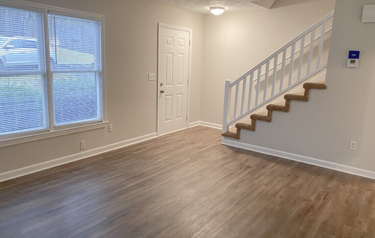 More Photos Of 4024-4078 Hidden Hollow Dr, Gainesville Apartments For Sale