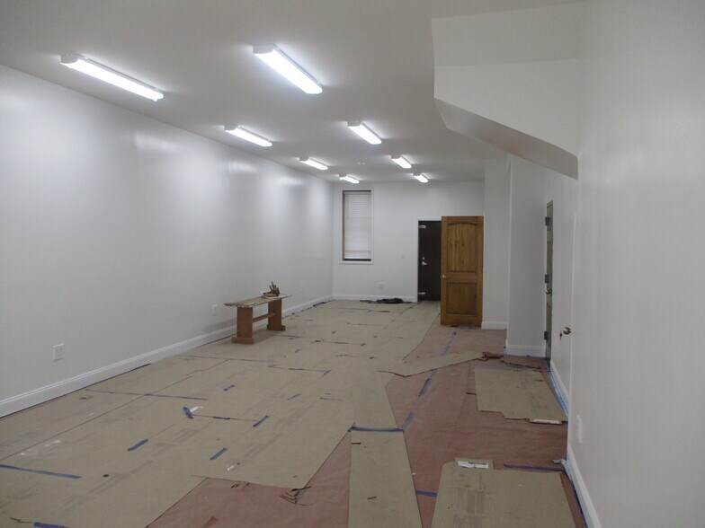 More Photos Of 249 Troy Ave, Brooklyn Storefront Retail Residential For Lease