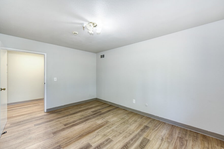 More Photos Of 7710 Sunset Ave, Fair Oaks Assisted Living For Sale