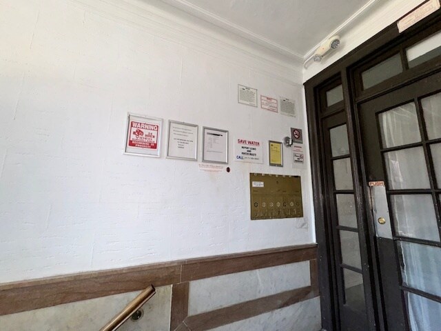 More Photos Of 3004 Cruger Ave, Bronx Apartments For Sale