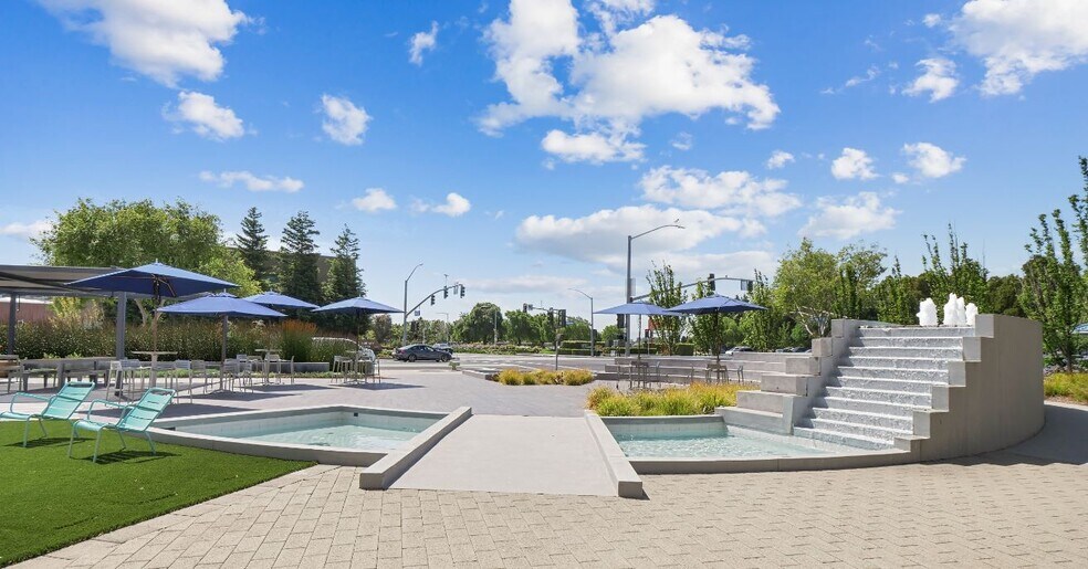 More Photos Of 1001-1051 E Hillsdale Blvd, Foster City Office For Lease