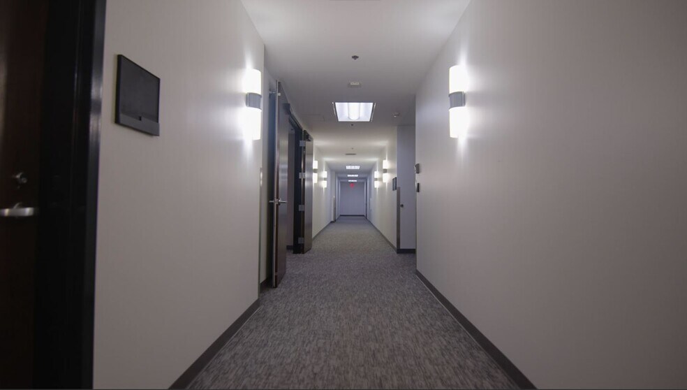 More Photos Of 301 E Vanderbilt Way, San Bernardino Office For Lease