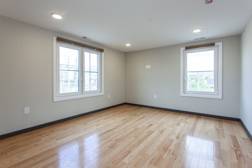 More Photos Of 2541 Montrose St, Philadelphia Apartments For Sale