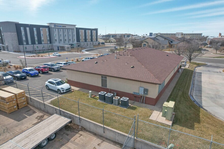 More Photos Of 12 Care Cir, Amarillo Office For Lease