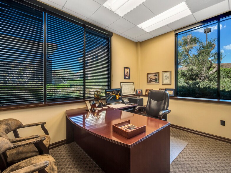 More Photos Of 3155 Old Conejo Rd, Thousand Oaks Office For Sale