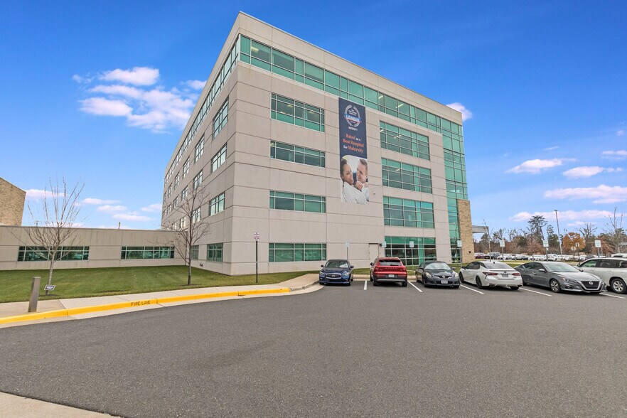 More Photos Of 24430 Stone Springs Blvd, Dulles Medical For Lease