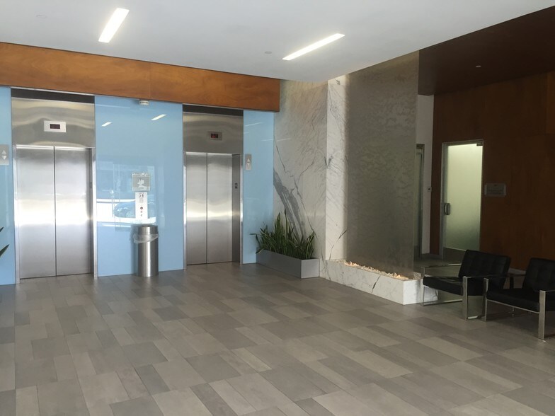 More Photos Of 9001 Wilshire Blvd, Beverly Hills Coworking Space