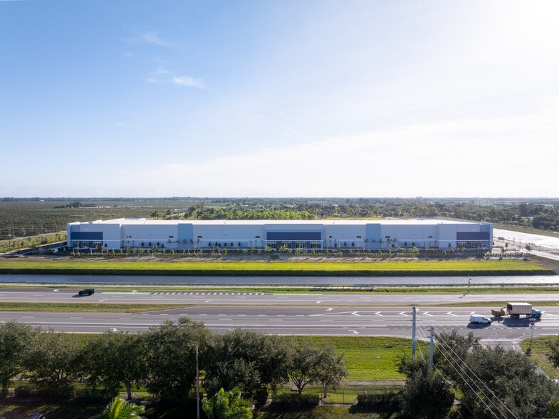 More Photos Of 14130 S State Road 7, Delray Beach Unknown For Lease