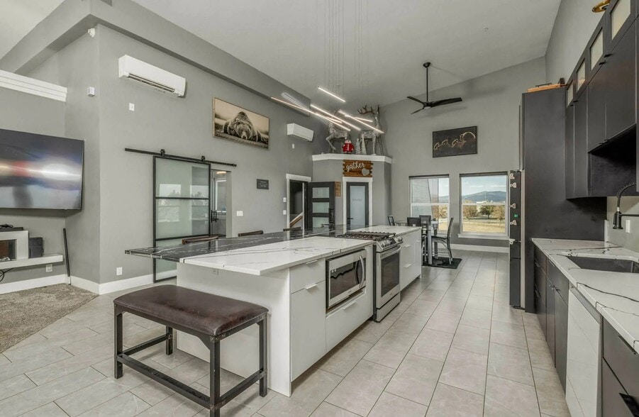 More Photos Of 921 N Lean St, Post Falls Industrial For Sale