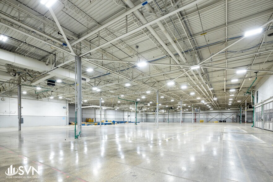 More Photos Of 1953 Mercer Rd, Lexington Manufacturing For Sale