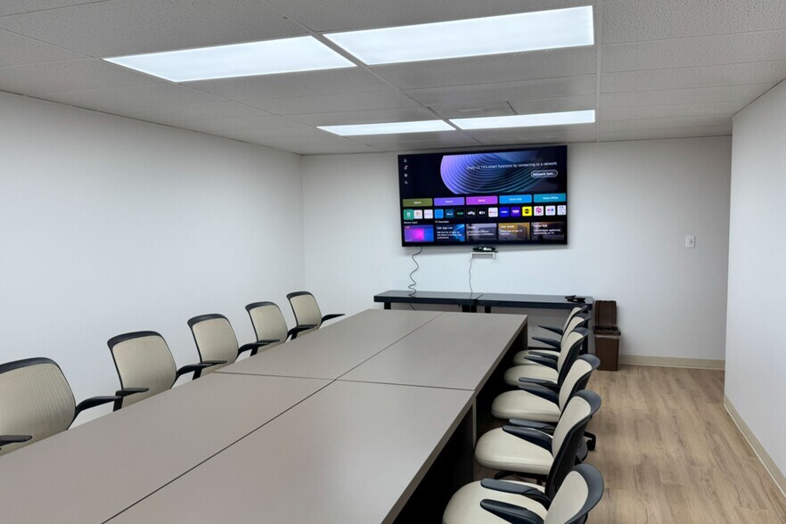 More Photos Of 400 Chisholm Pl, Plano Office For Lease