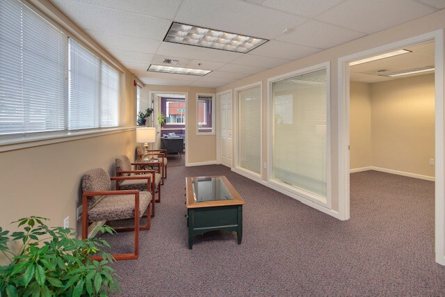 More Photos Of 7301 5th Ave NE, Seattle Office For Lease