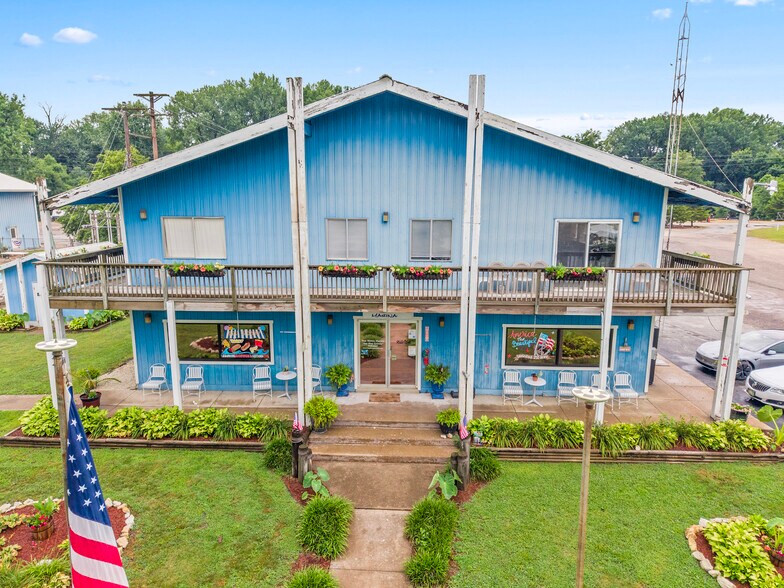 More Photos Of 13495 US Highway 54, Rockport Marina For Sale