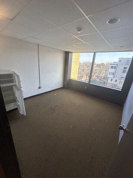 More Photos Of 1972-1986 Massachusetts Ave, Cambridge Office For Lease