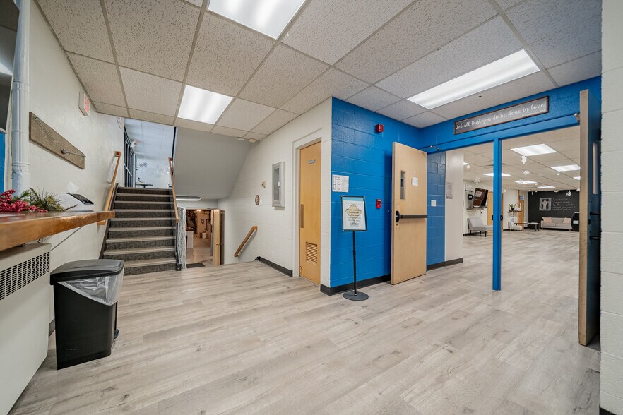 More Photos Of 1331 High Ave, Oshkosh Religious Facility For Sale