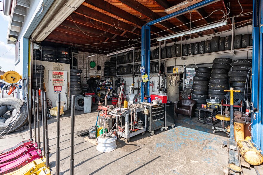 More Photos Of 13021 Century Blvd, Garden Grove Auto Repair For Sale