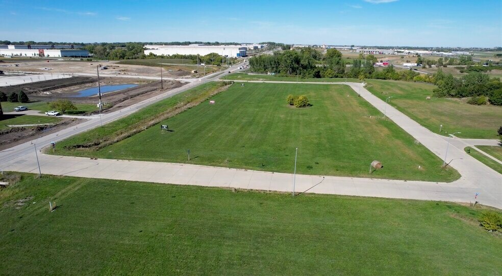 More Photos Of 6602 SE Bellagio Dr, Ankeny Land For Sale